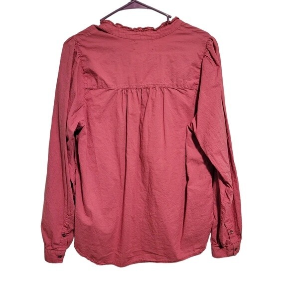 Xirena Halsey Button Down Shirt Blouse Large in Deep Rose - Picture 3 of 7